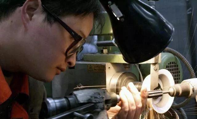 機加工和CNC技術員,這兩者有區分嗎 (圖2) 機加工和CNC技術員,這兩者有區分嗎 (圖2)