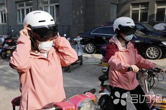 頭盔火了！最好買有這種標志的...